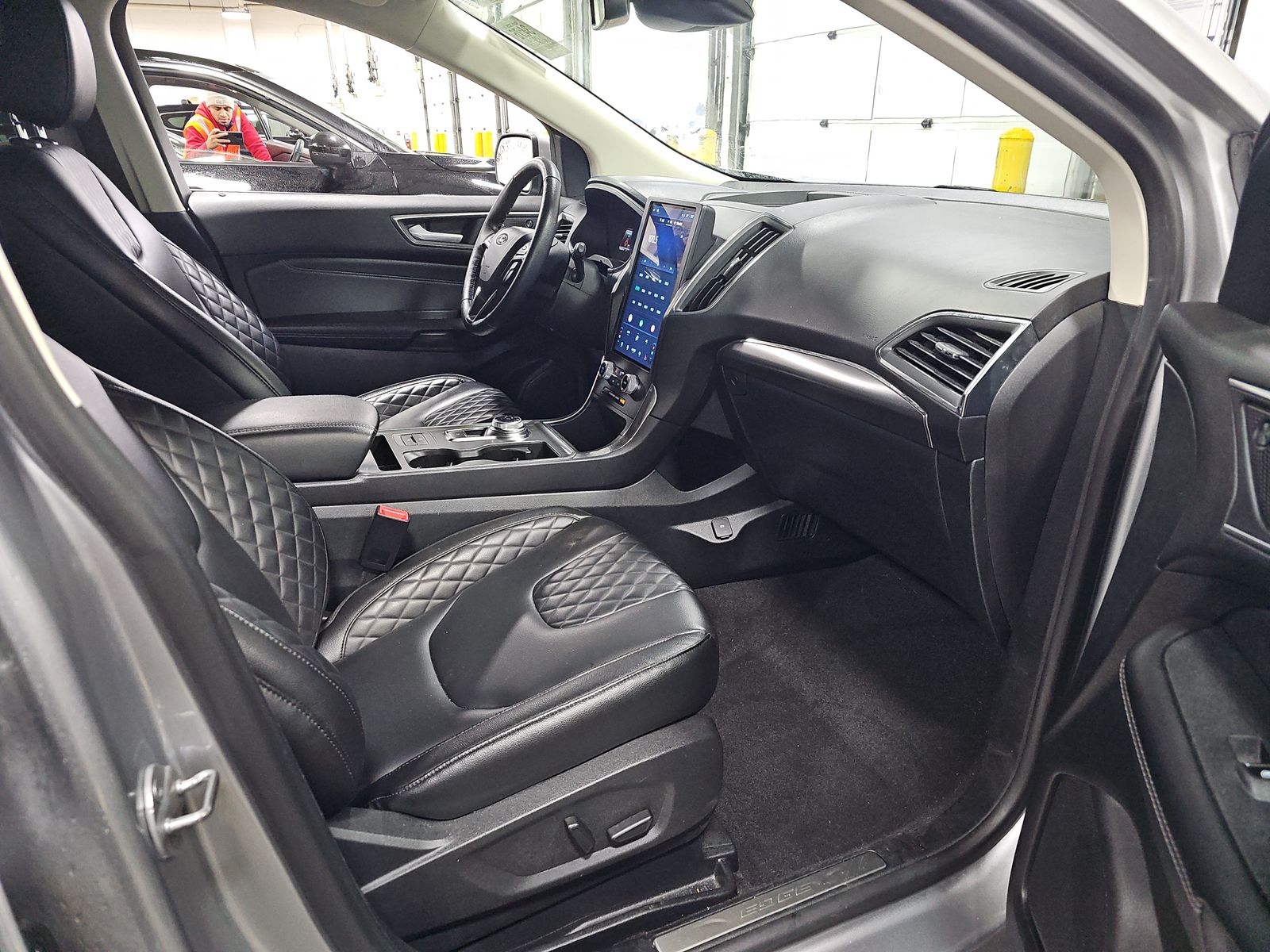 2024 Ford Edge Titanium AWD