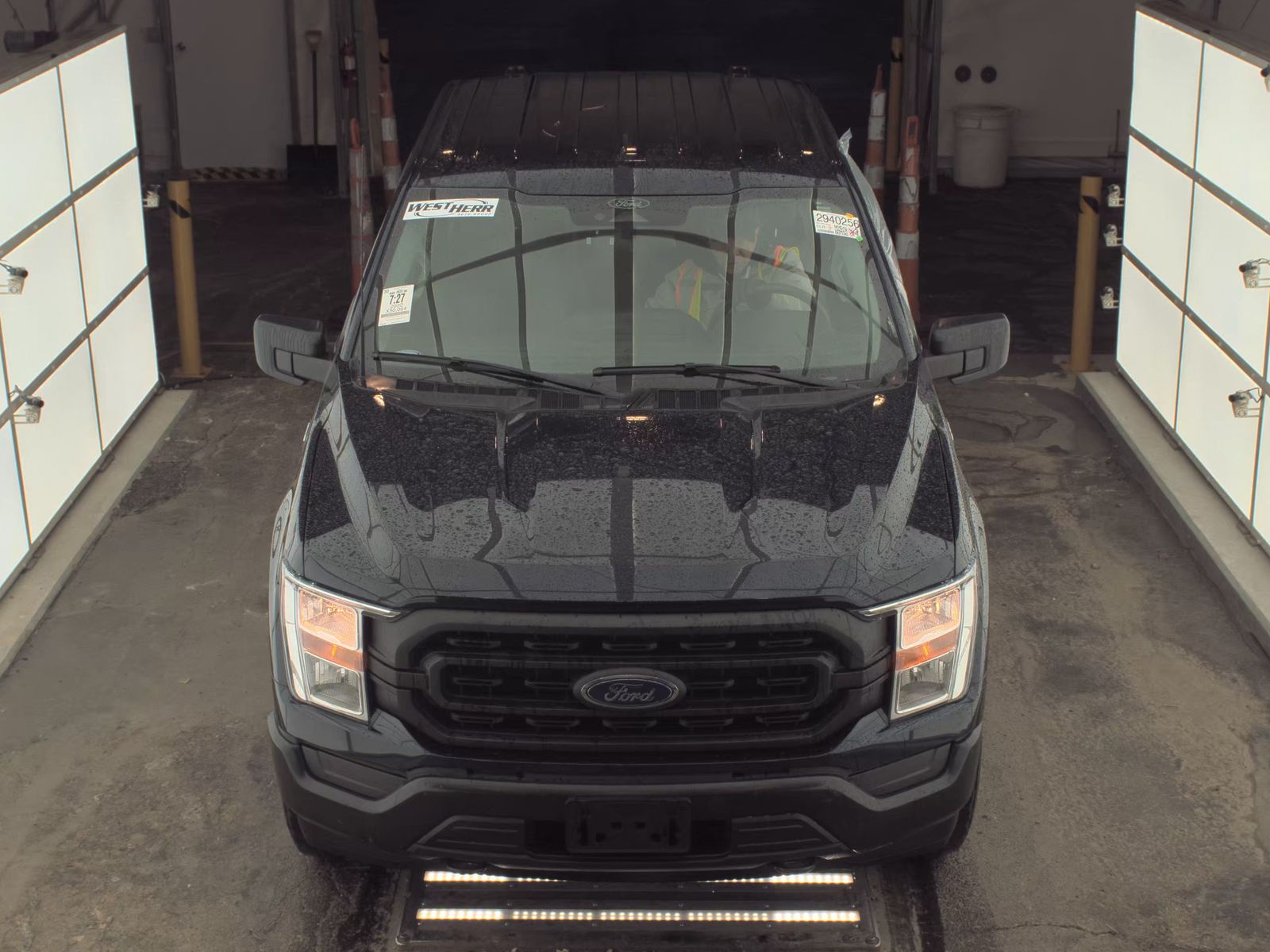 2022 Ford F-150 XL AWD