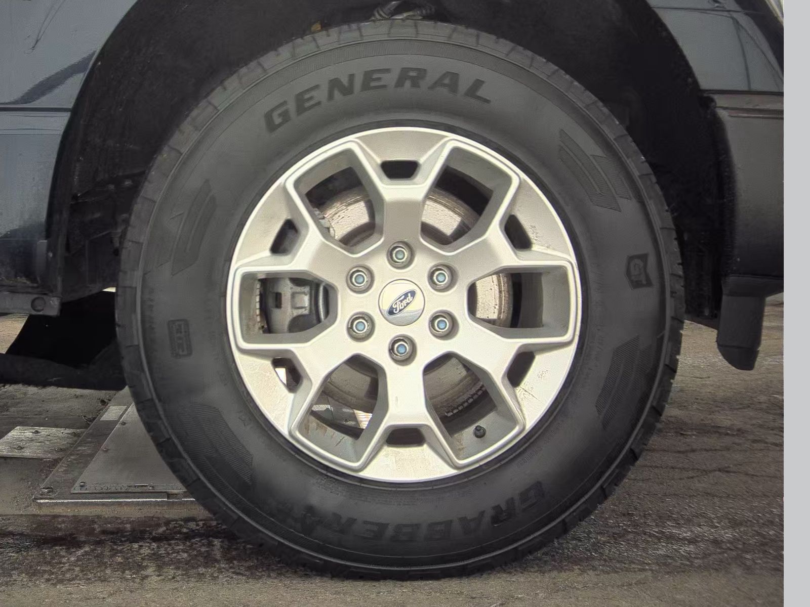 2022 Ford F-150 XL AWD