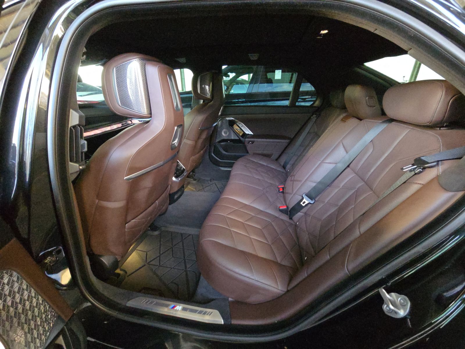 2023 BMW 7 Series 760i xDrive AWD