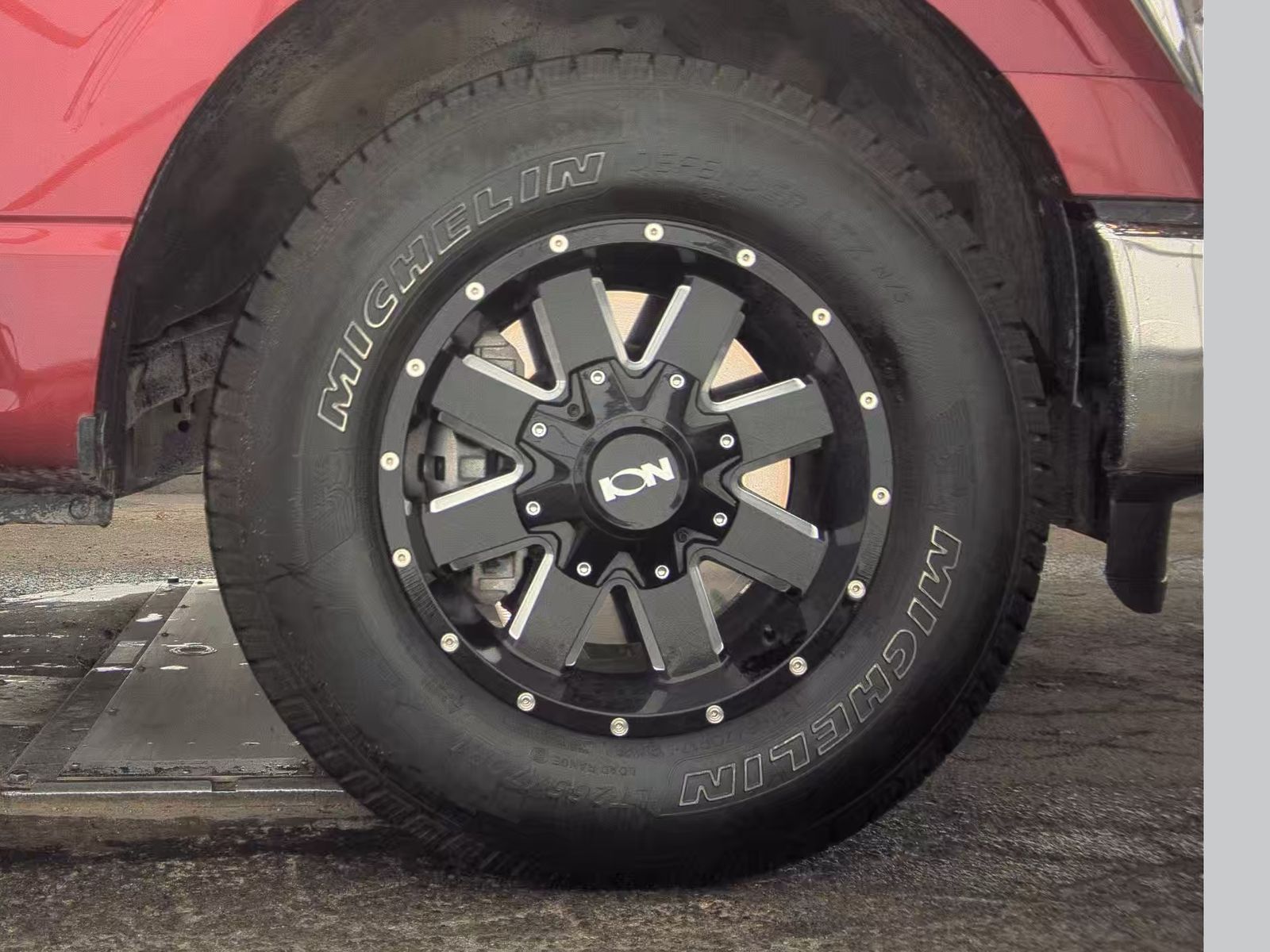 2022 Ford F-150 XLT RWD