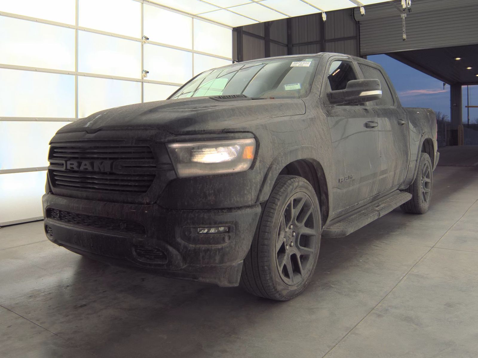 2022 RAM Ram 1500 Pickup Laramie's photo