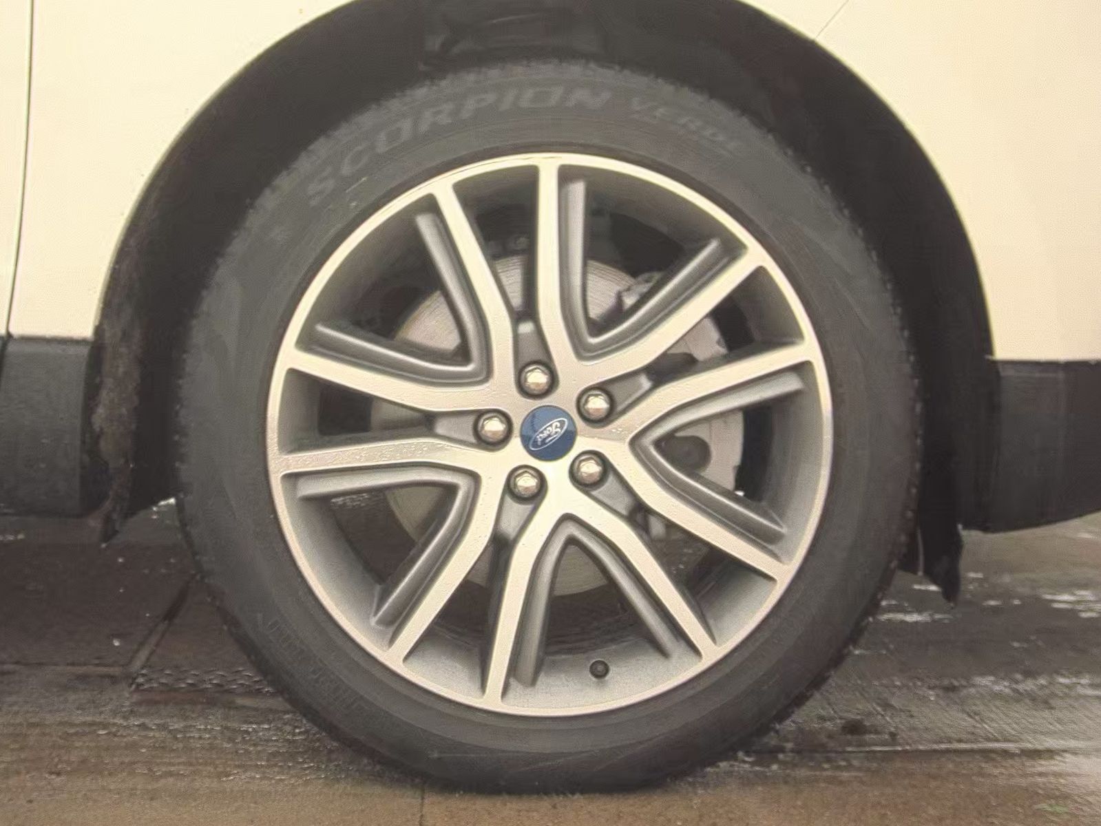 2022 Ford Edge Titanium AWD