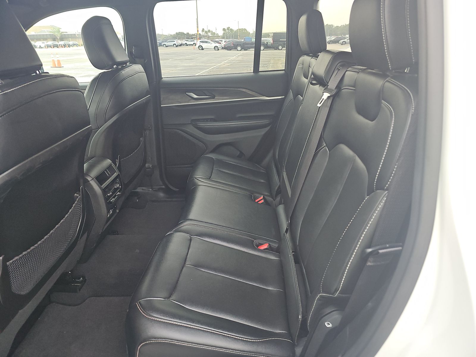 2024 Jeep Grand Cherokee Limited RWD