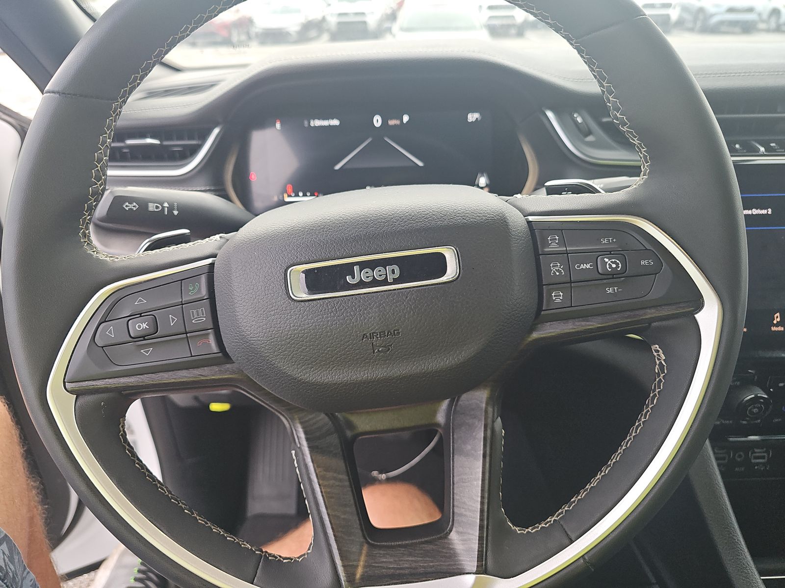 2024 Jeep Grand Cherokee Limited RWD