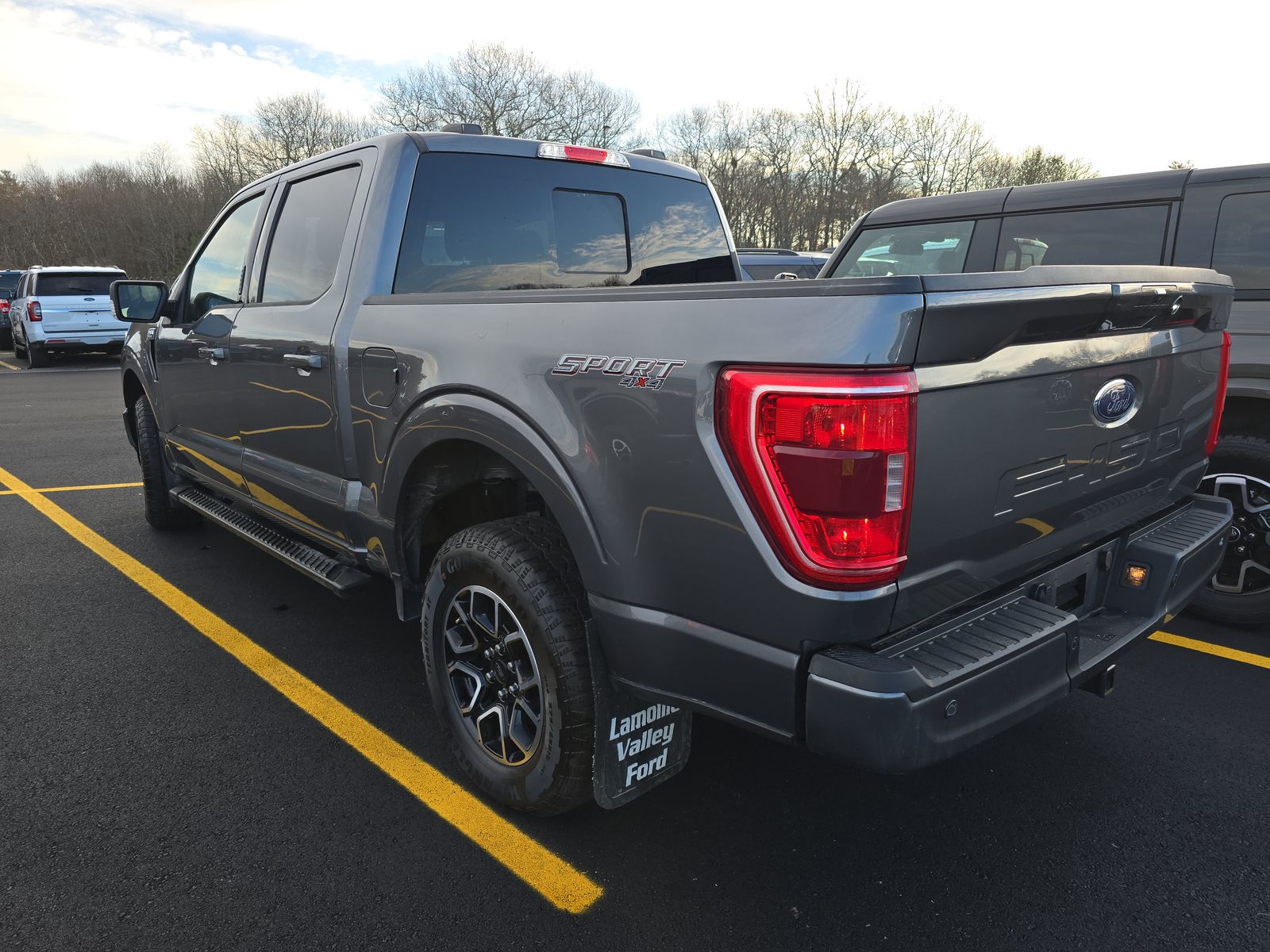 2022 Ford F-150 XLT AWD
