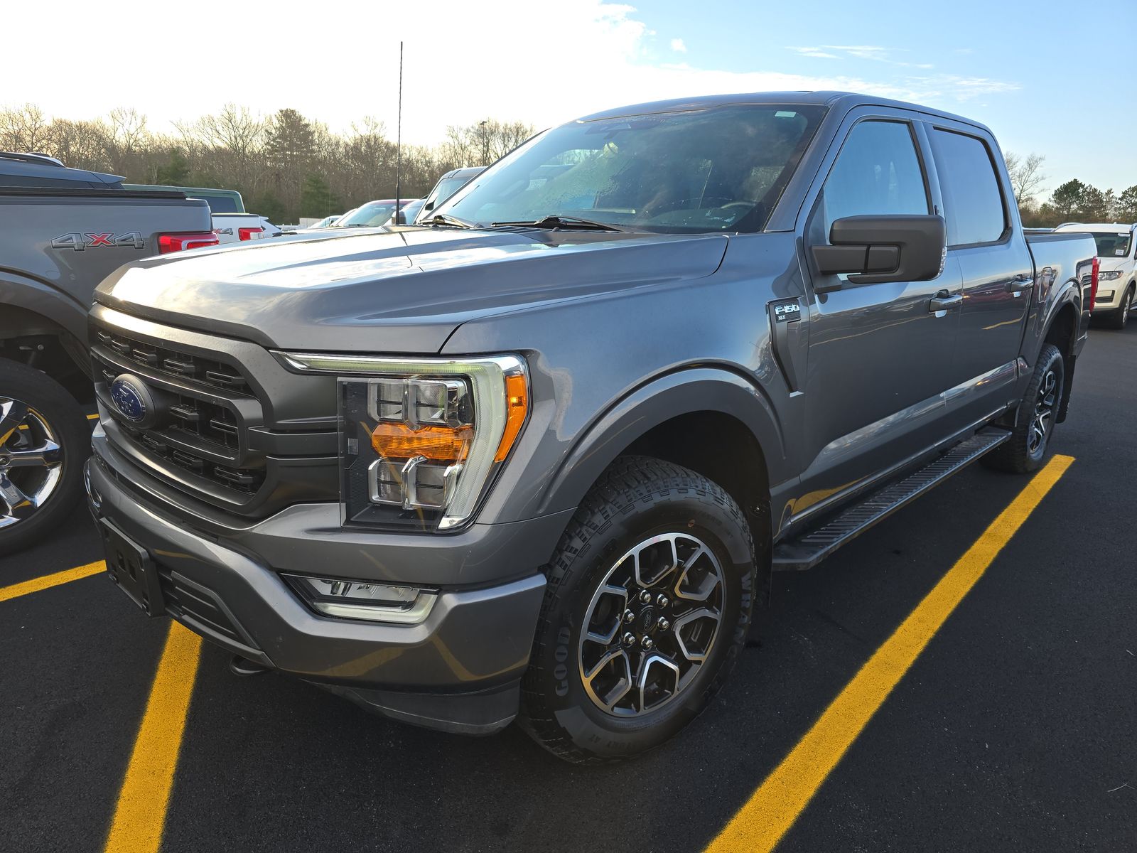 2022 Ford F-150 XLT AWD