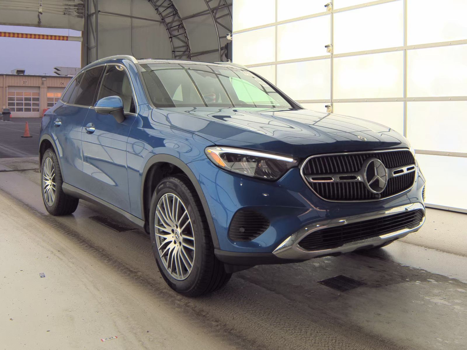 2023 Mercedes-Benz GLC GLC 300 AWD