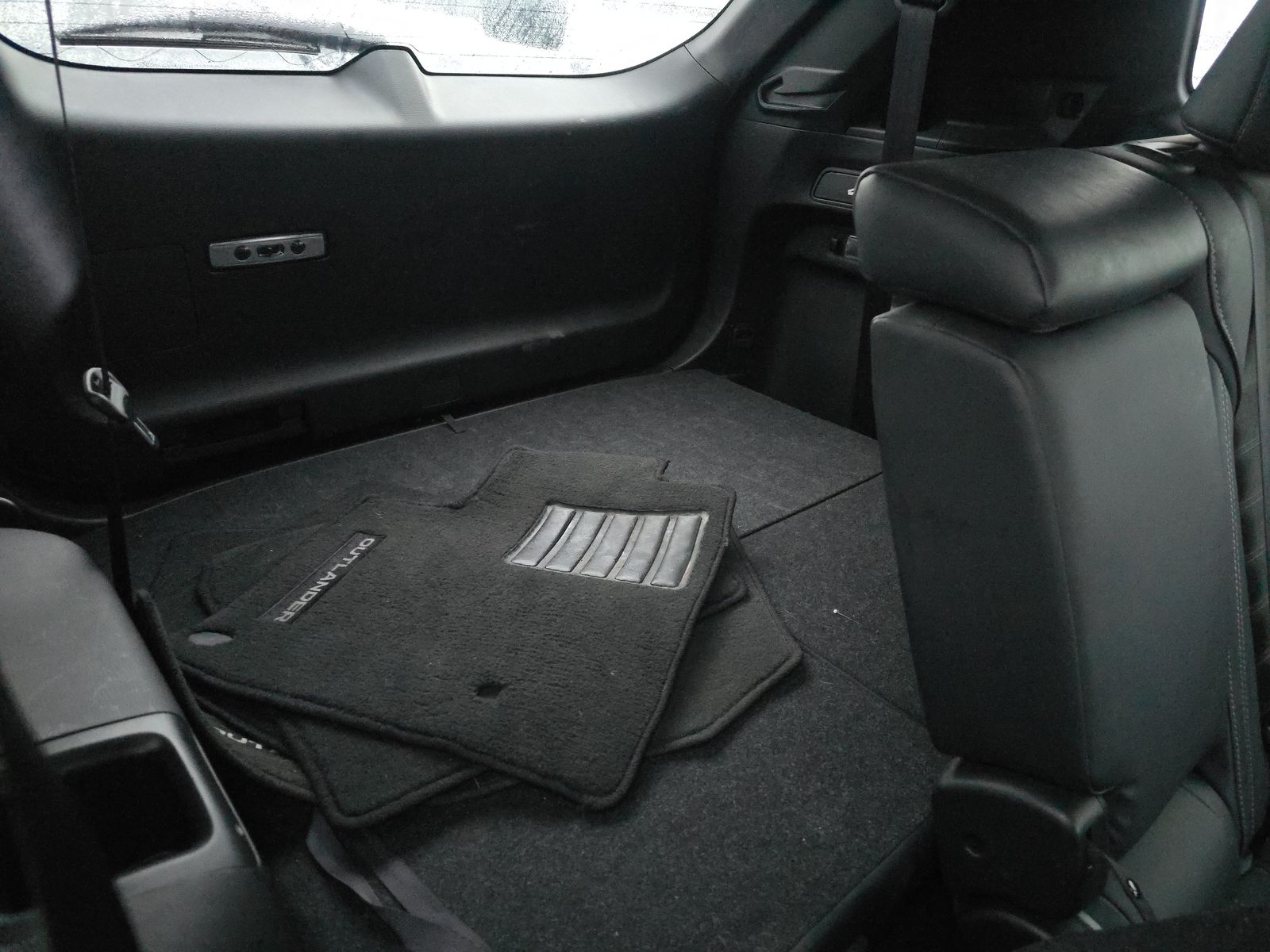 2024 Mitsubishi Outlander SE AWD