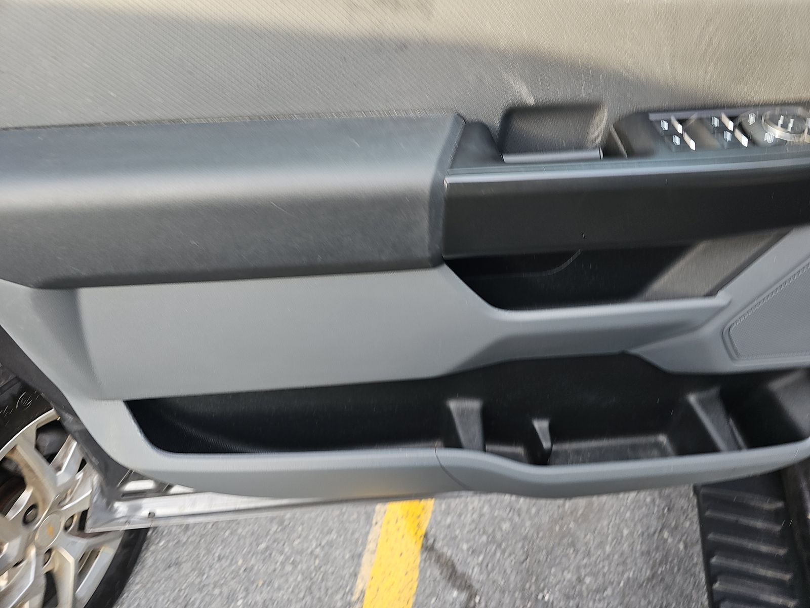 2023 Ford F-150 XL AWD