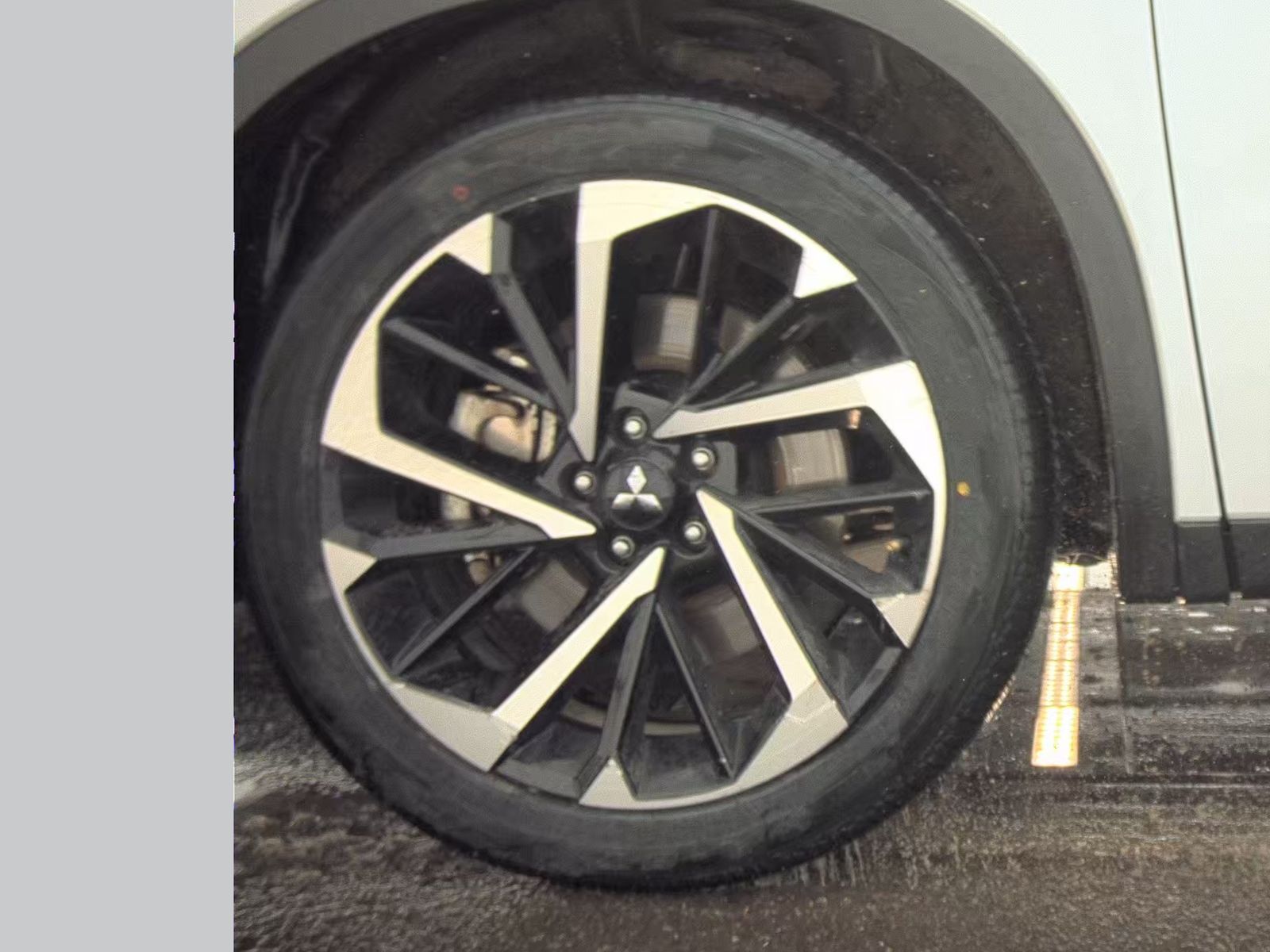 2024 Mitsubishi Outlander SE AWD