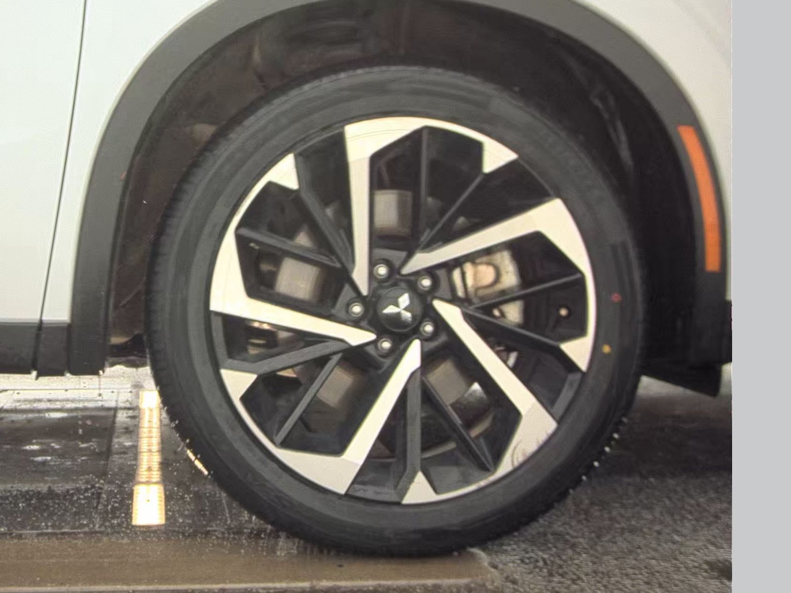 2024 Mitsubishi Outlander SE AWD