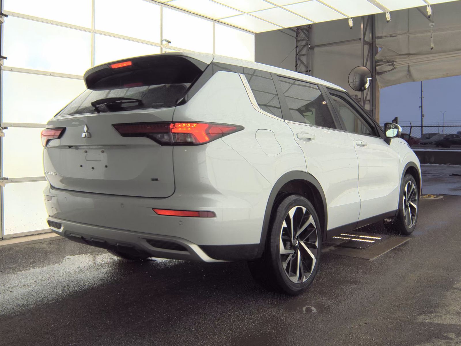 2024 Mitsubishi Outlander SE AWD