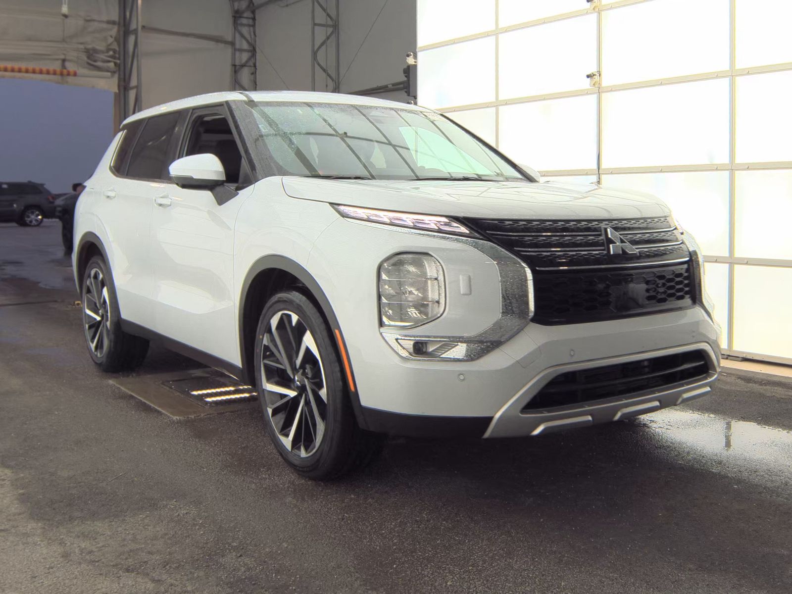 2024 Mitsubishi Outlander SE AWD