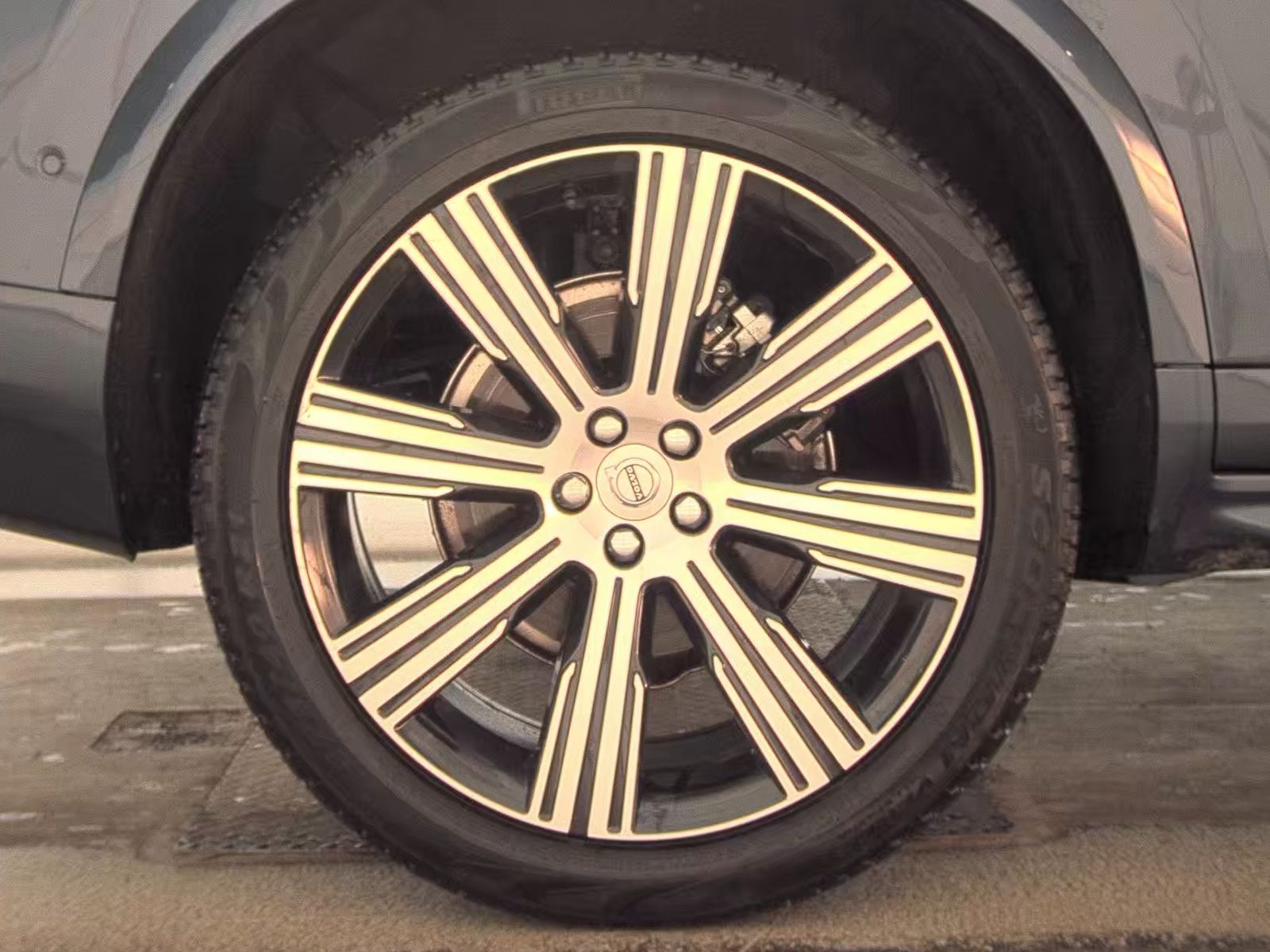 2022 Volvo XC90 T6 Inscription AWD