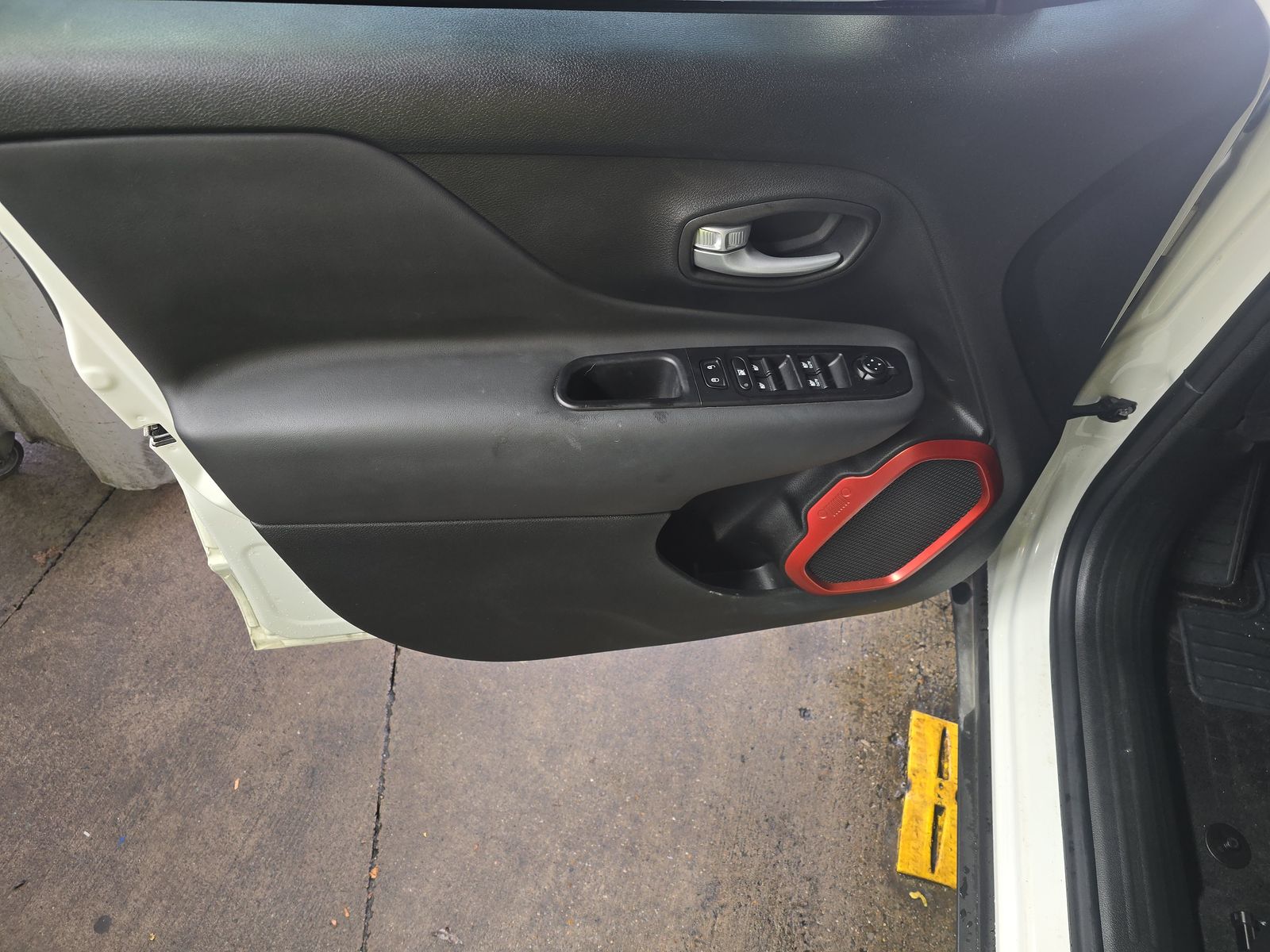 2023 Jeep Renegade Trailhawk AWD