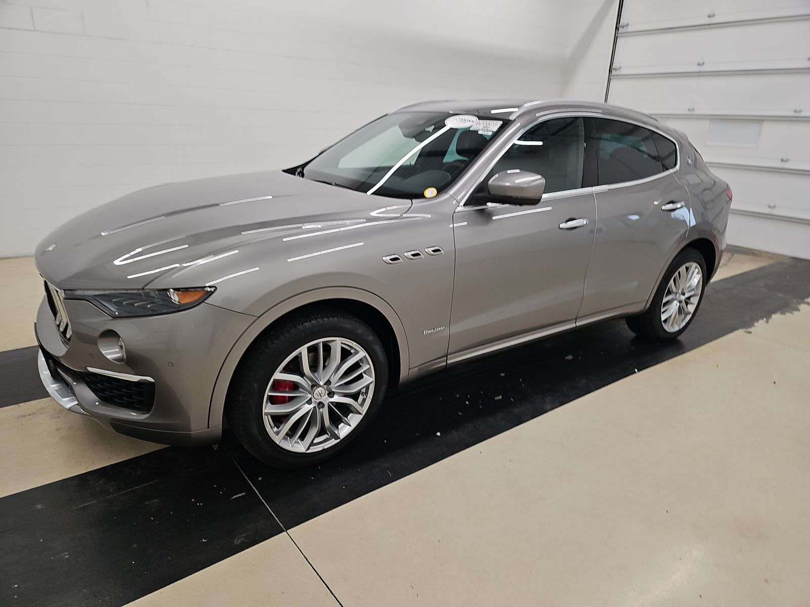 2019 Maserati Levante GranLusso's photo
