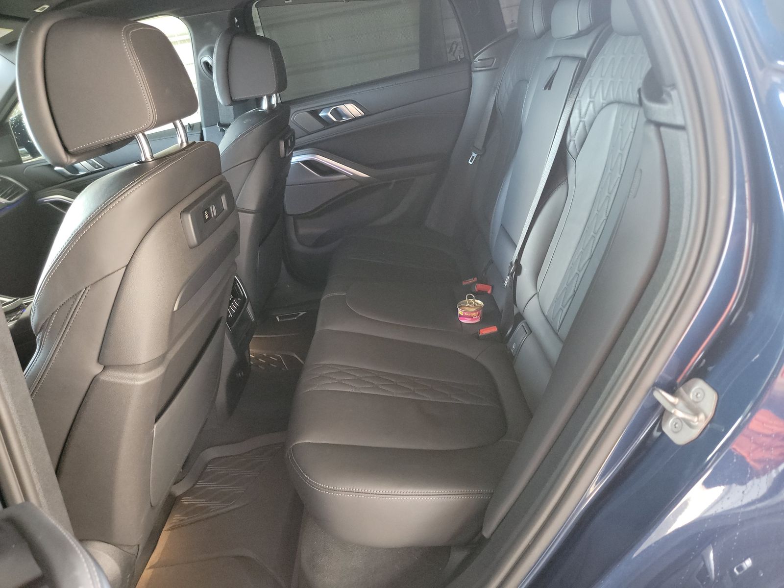 2023 BMW X6 xDrive40i AWD