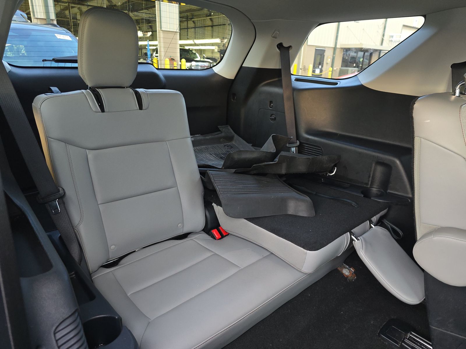 2025 Ford Explorer Active AWD