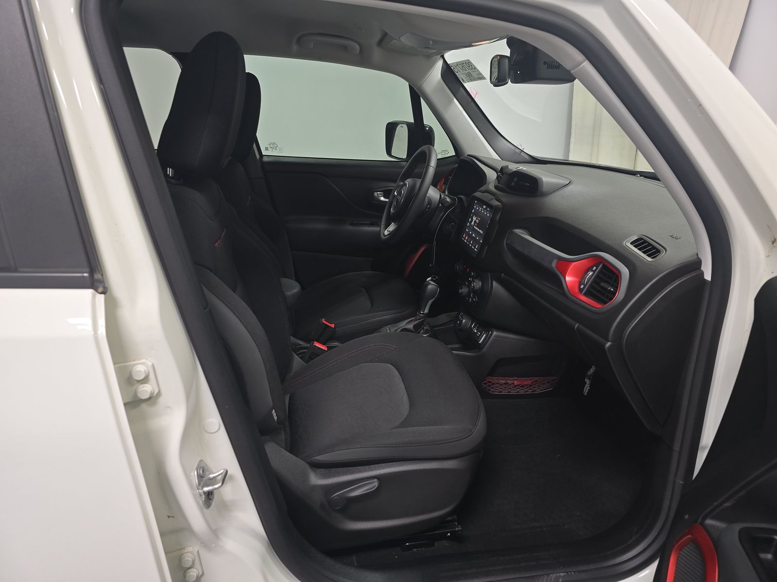 2023 Jeep Renegade Trailhawk AWD