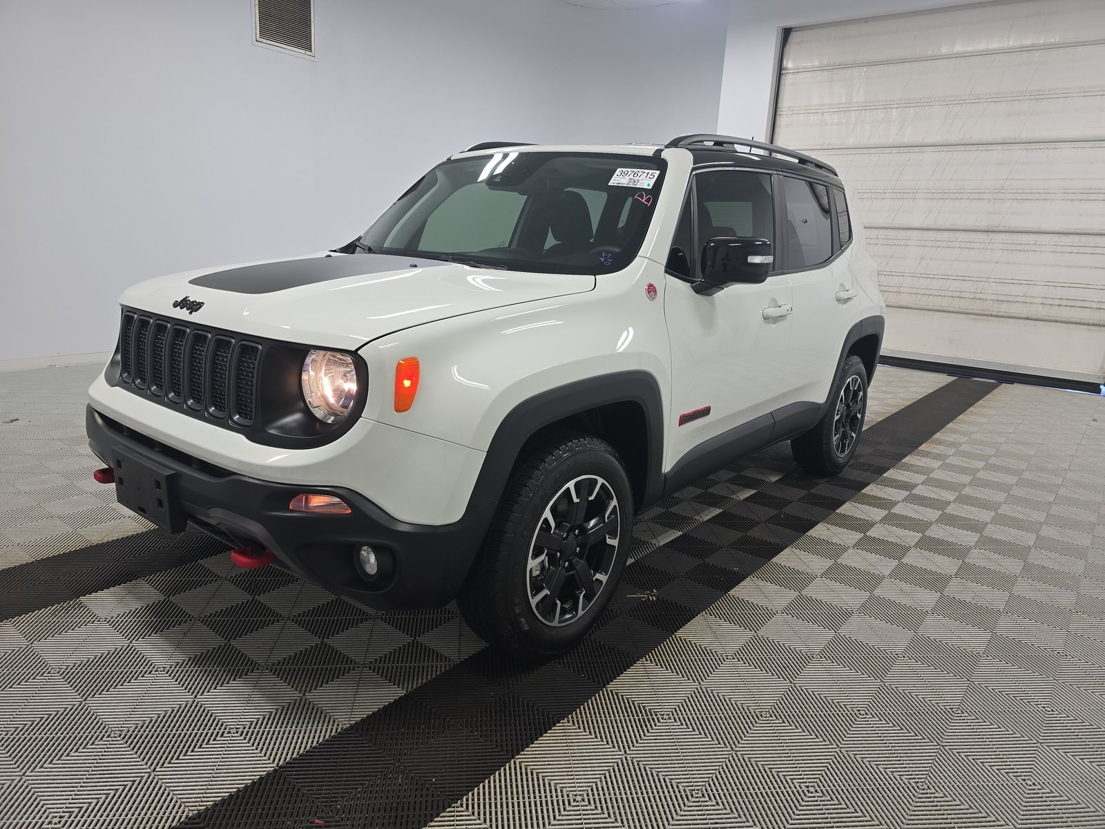 2023 Jeep Renegade Trailhawk AWD