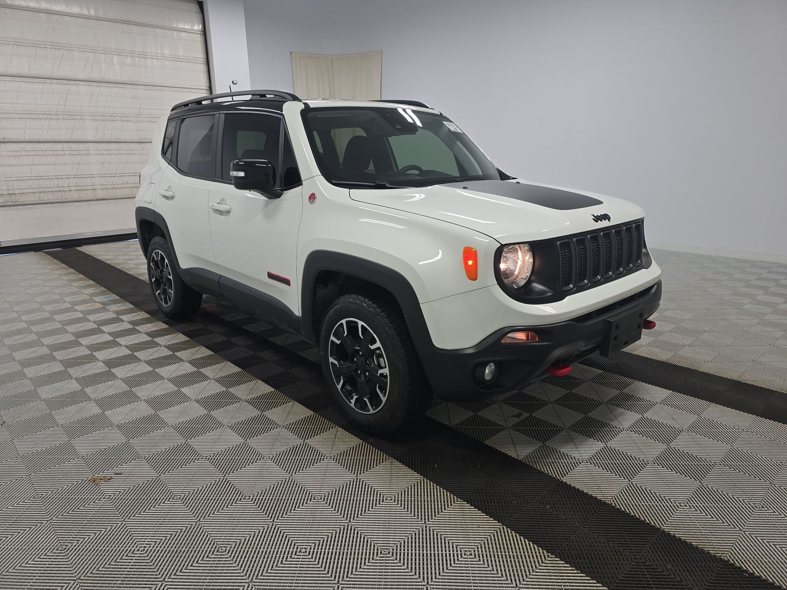 2023 Jeep Renegade Trailhawk AWD