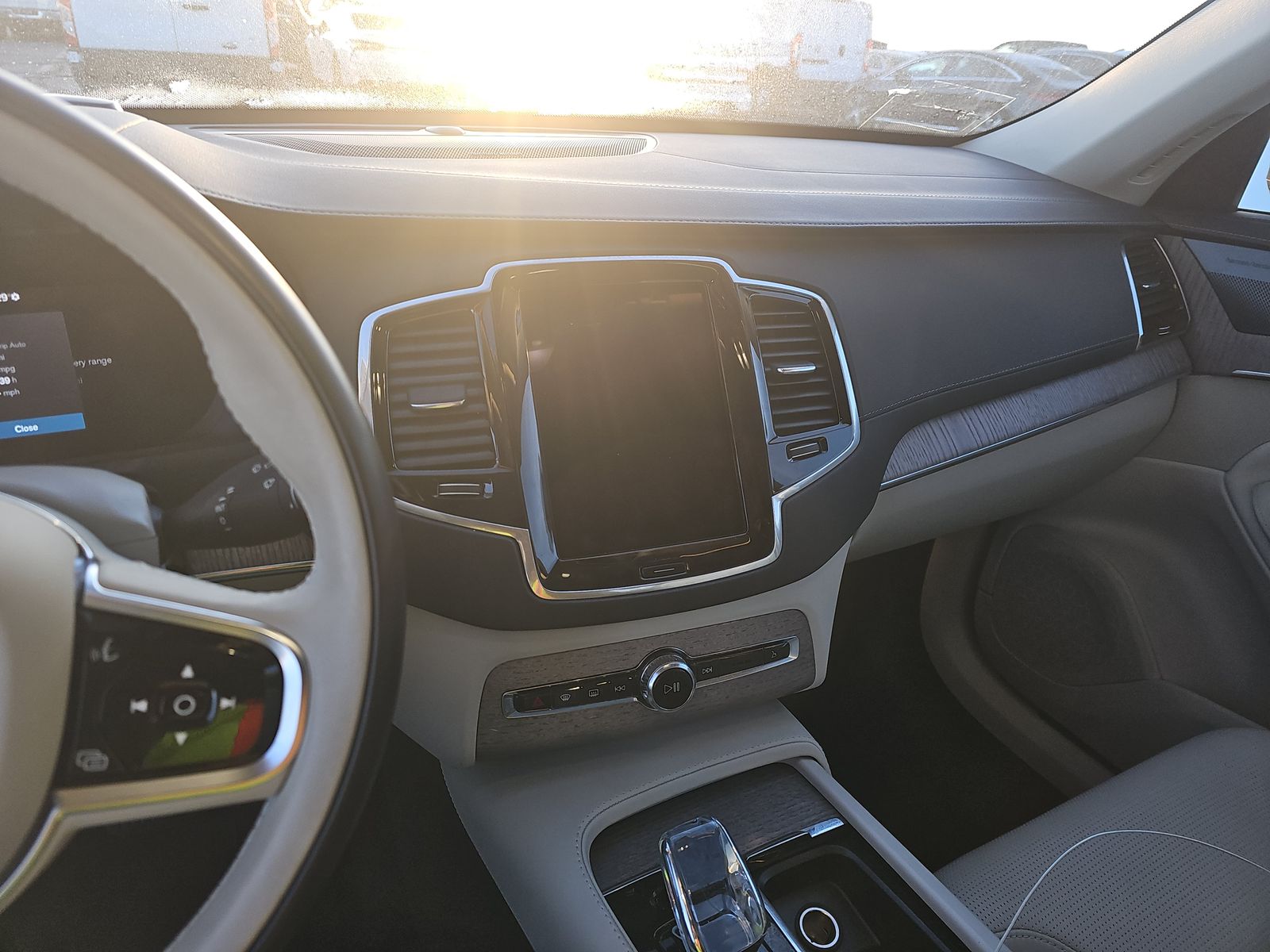 2024 Volvo XC90 Recharge T8 Ultimate AWD