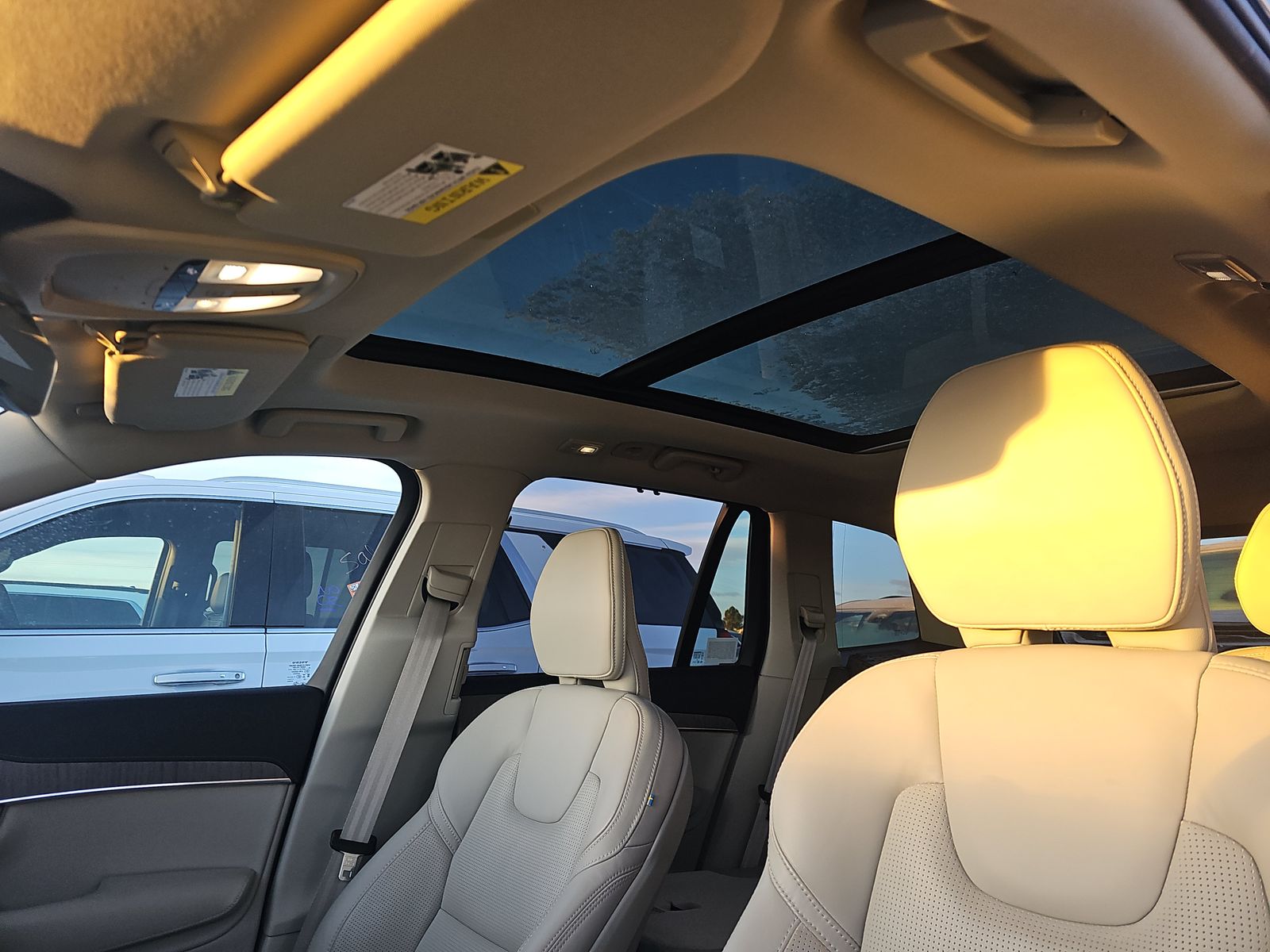 2024 Volvo XC90 Recharge T8 Ultimate AWD