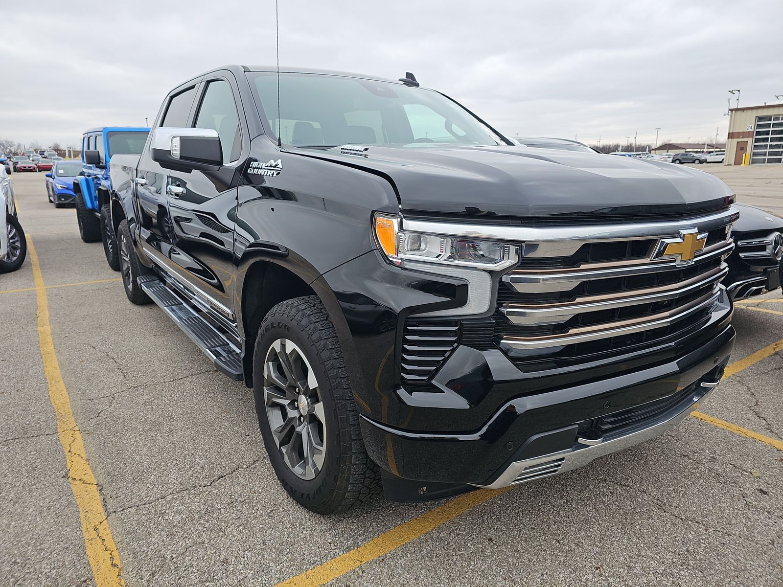 2022 Chevrolet Silverado 1500 High Country AWD