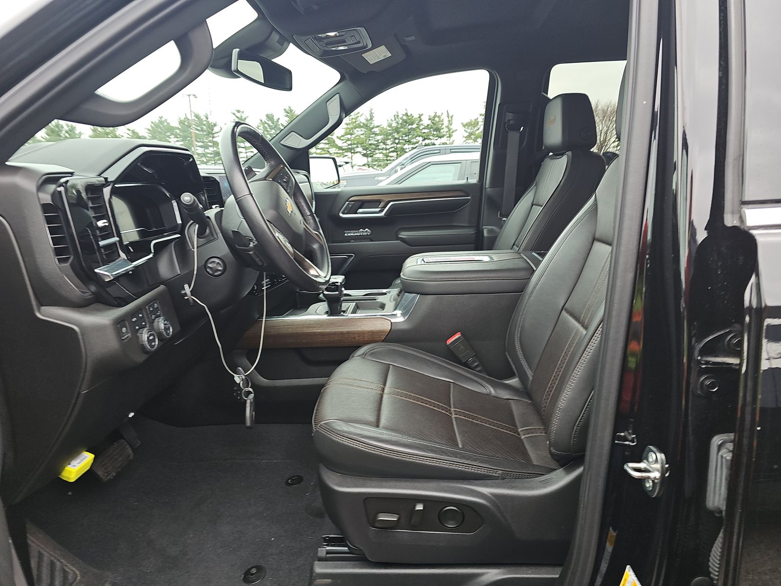 2022 Chevrolet Silverado 1500 High Country AWD