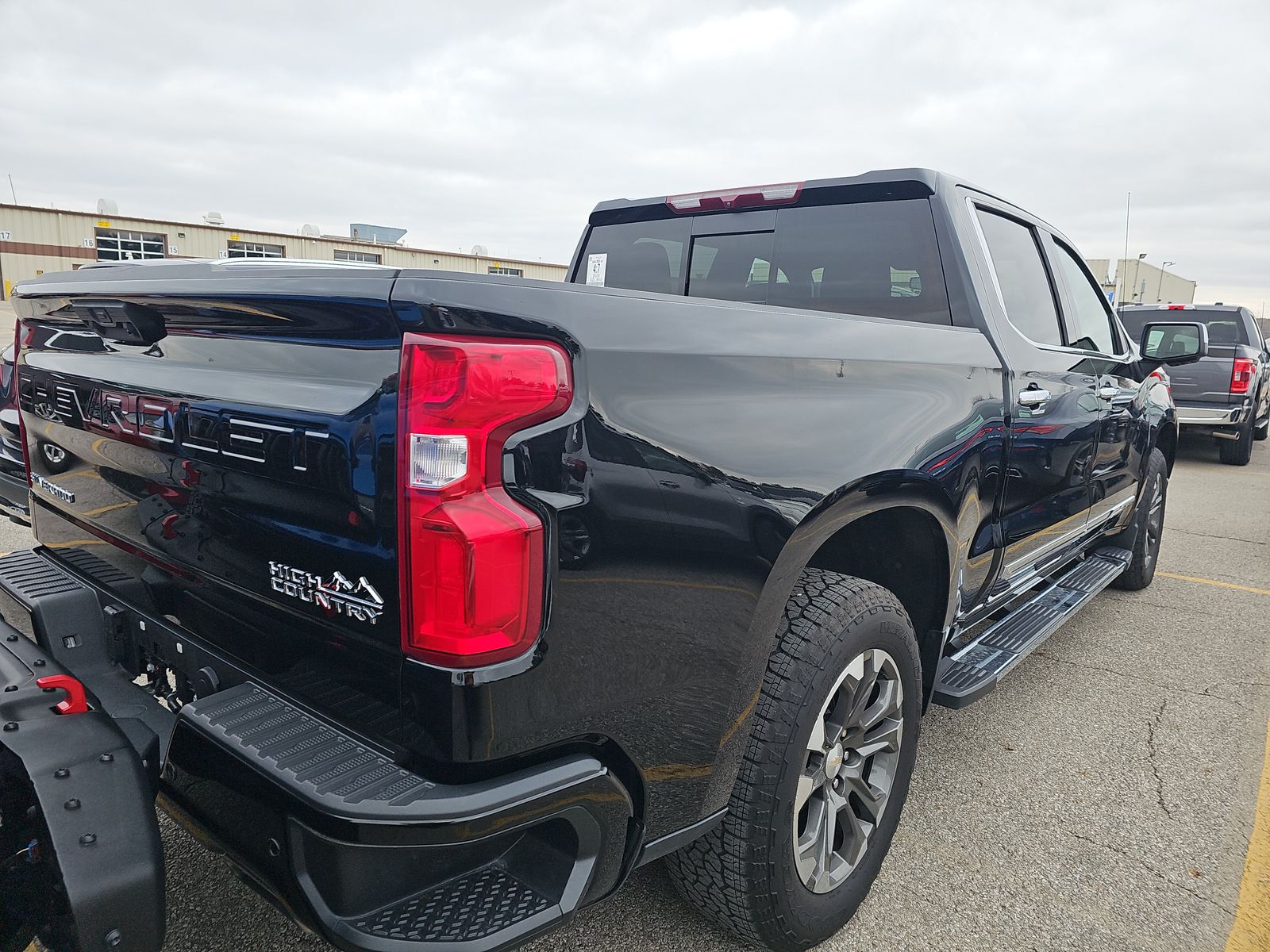 2022 Chevrolet Silverado 1500 High Country AWD