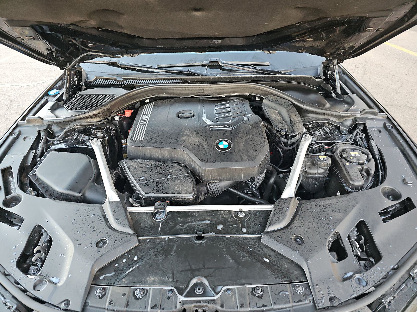 2022 BMW 5 Series 530i RWD