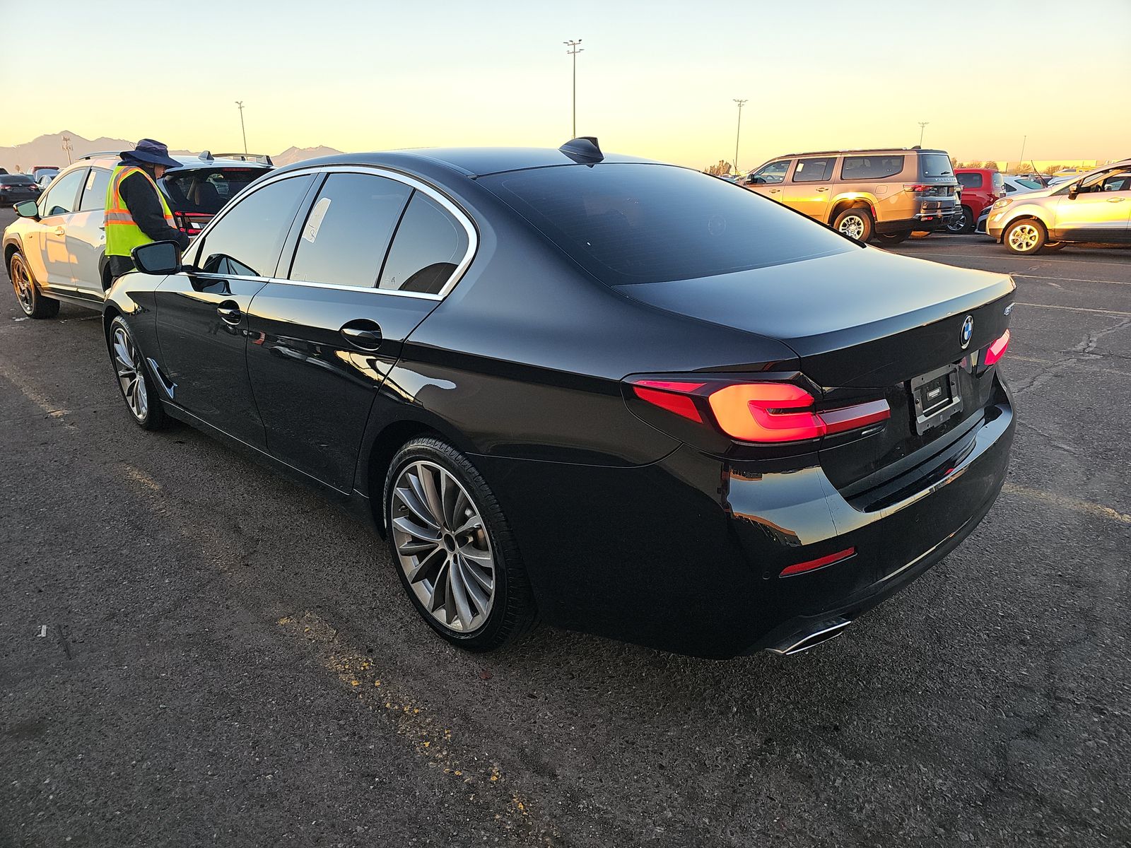 2022 BMW 5 Series 530i RWD