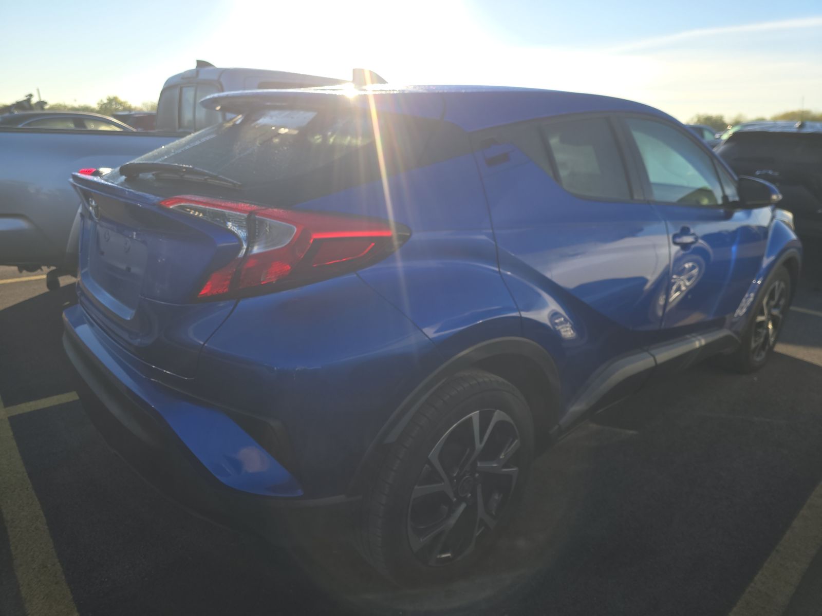 2019 Toyota C-HR XLE FWD