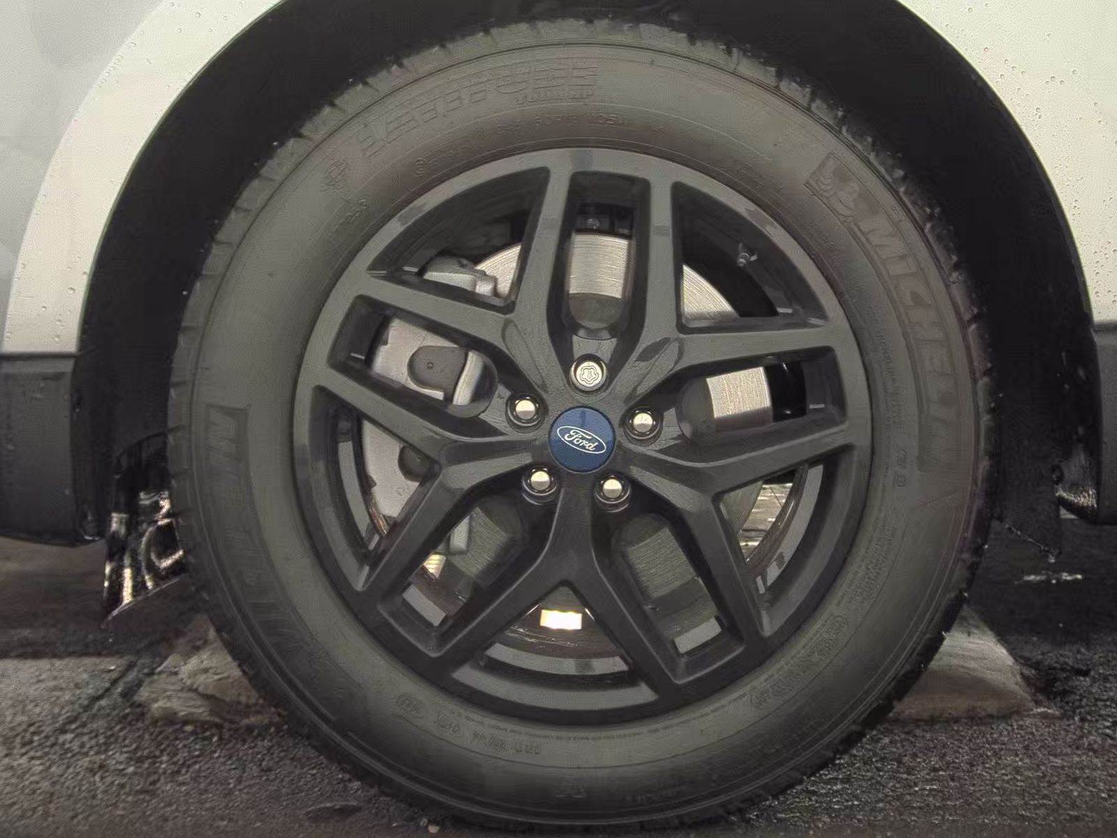 2022 Ford Edge SEL AWD