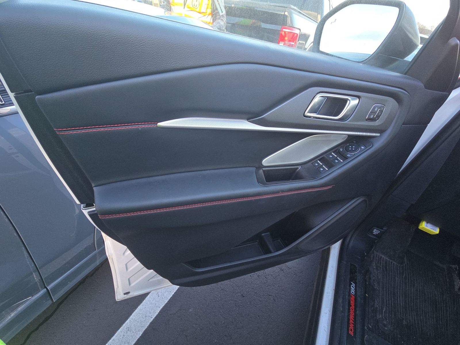 2025 Ford Explorer ST AWD