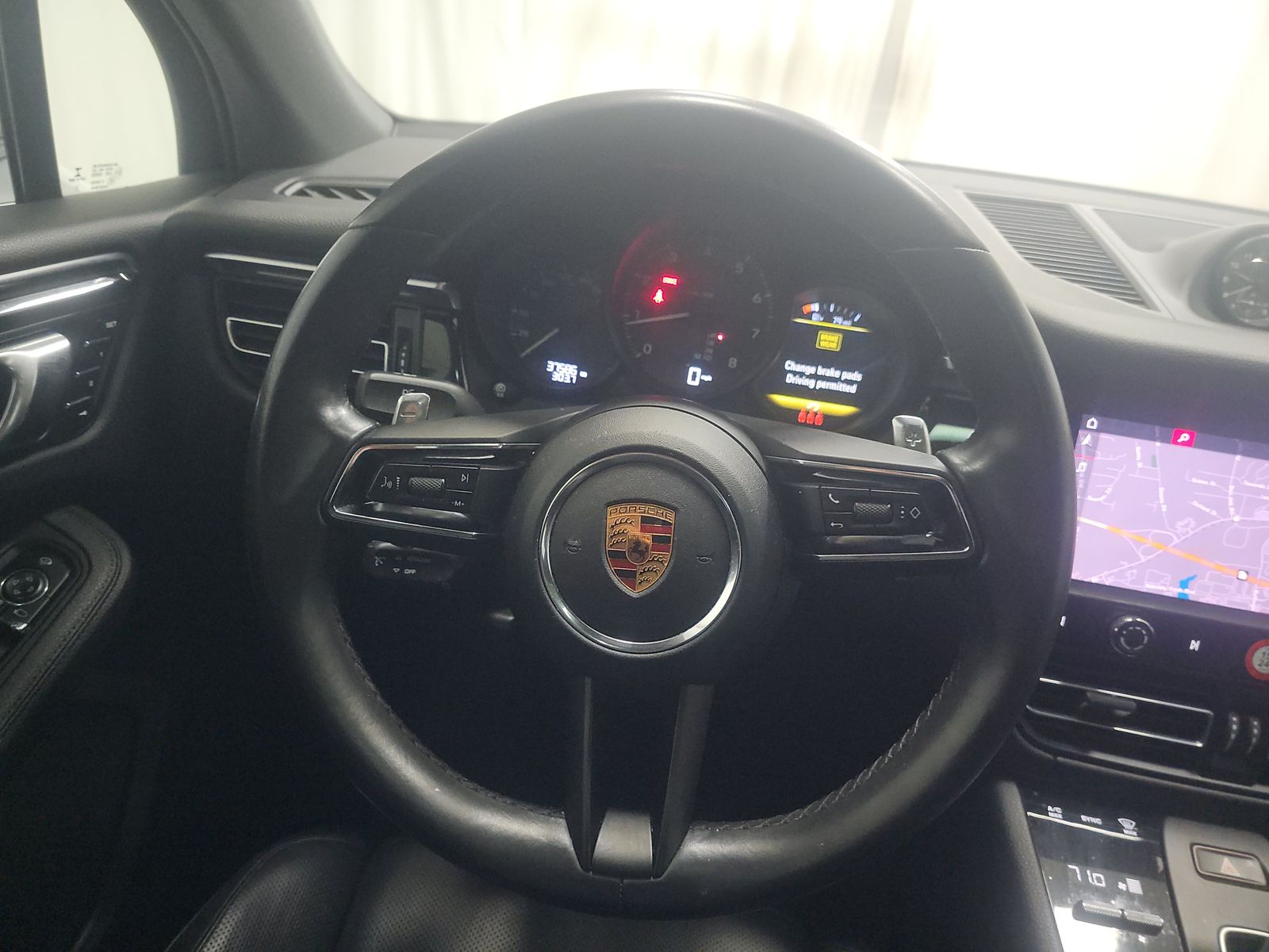 2022 Porsche Macan Base AWD