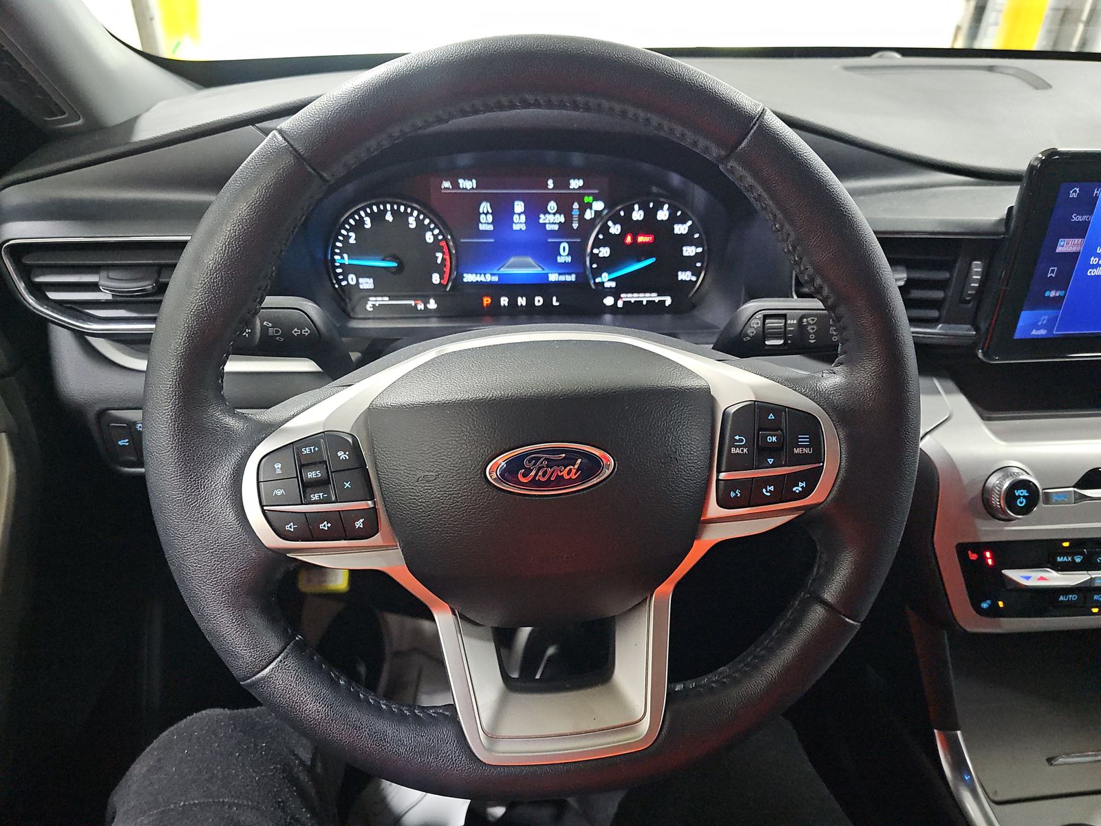 2022 Ford Explorer XLT AWD