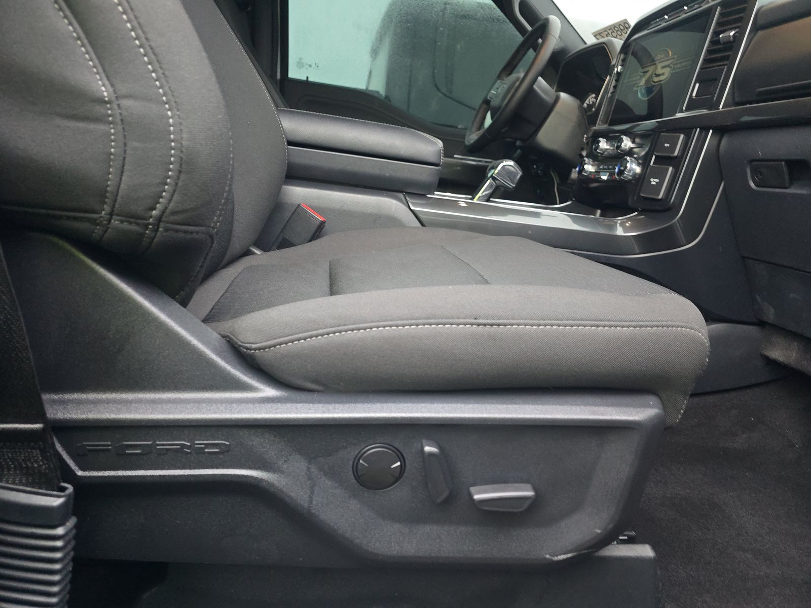 2023 Ford F-150 Hybrid XLT AWD