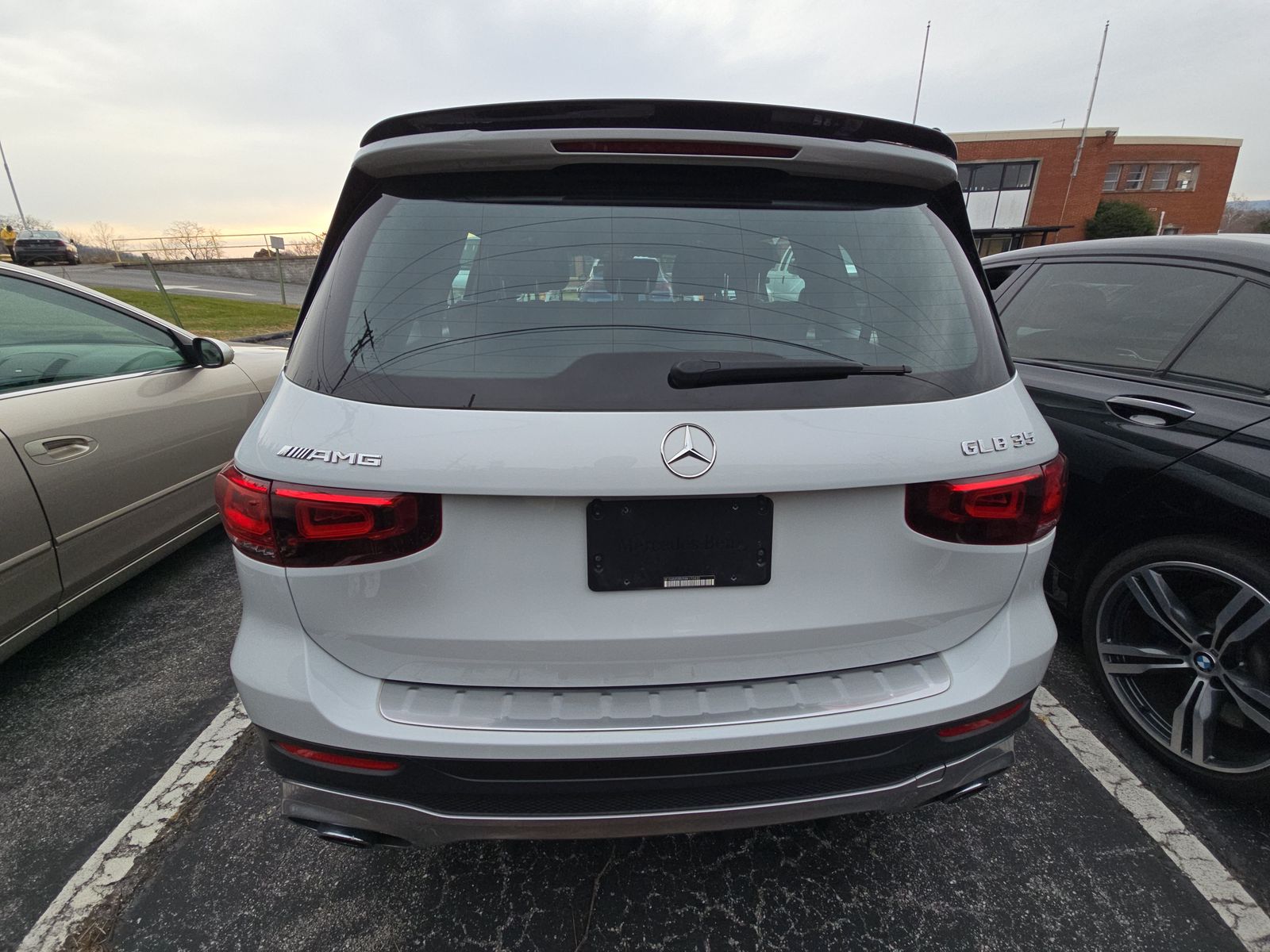 2022 Mercedes-Benz GLB AMG GLB 35 AWD