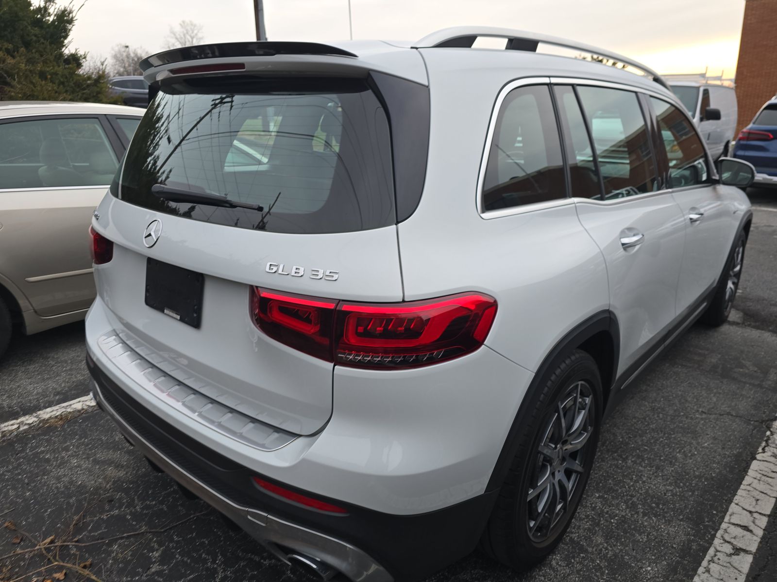 2022 Mercedes-Benz GLB AMG GLB 35 AWD