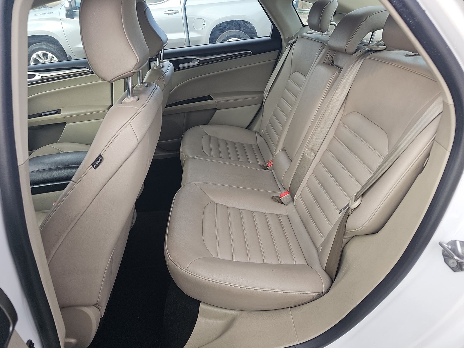 2020 Ford Fusion SEL FWD