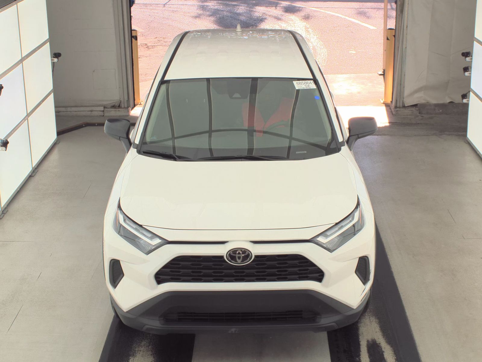 2024 Toyota RAV4 LE FWD