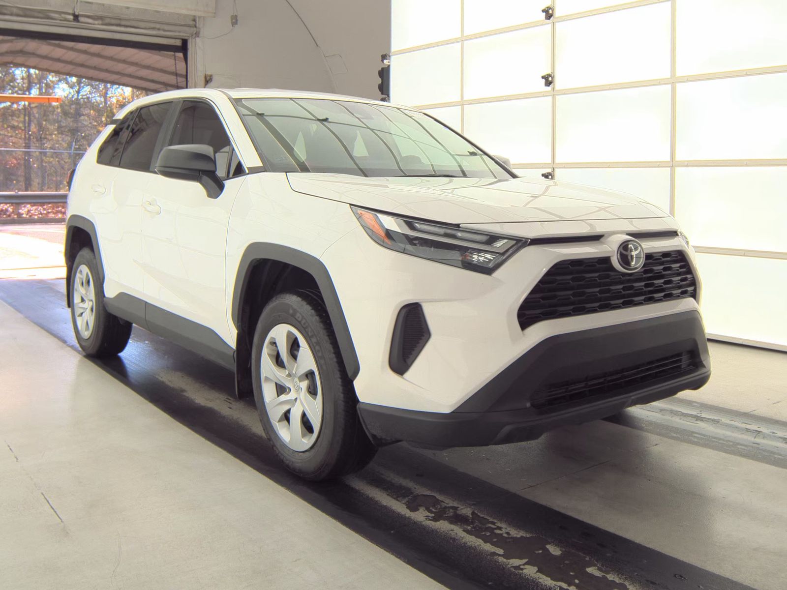 2024 Toyota RAV4 LE FWD