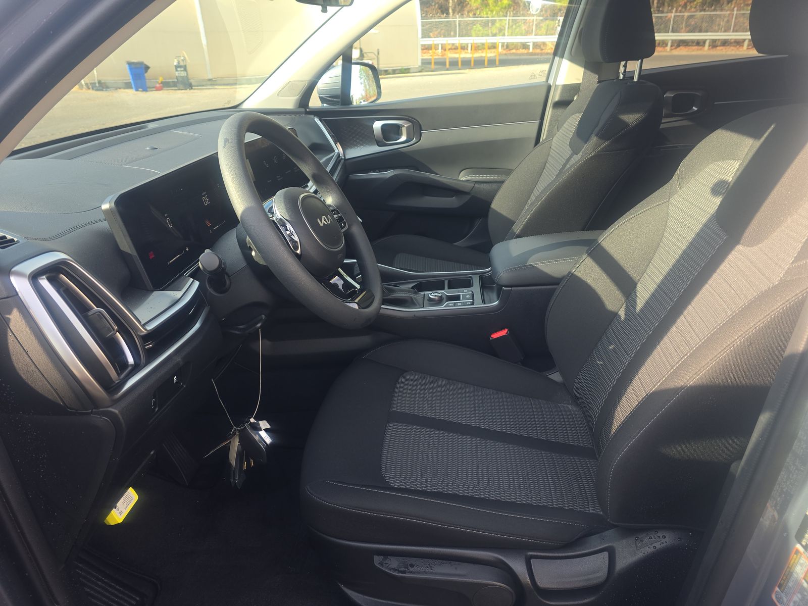 2025 Kia Sorento LX FWD