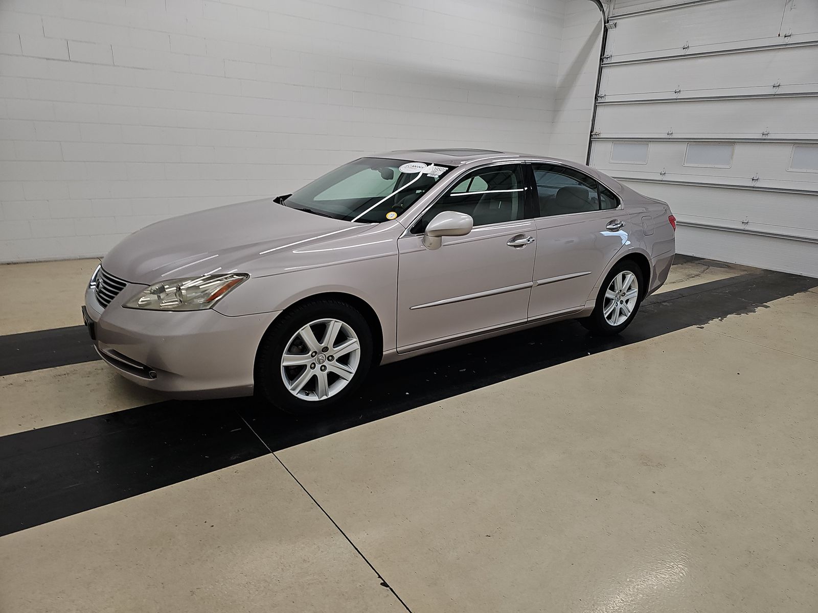 2009 Lexus ES 350's photo