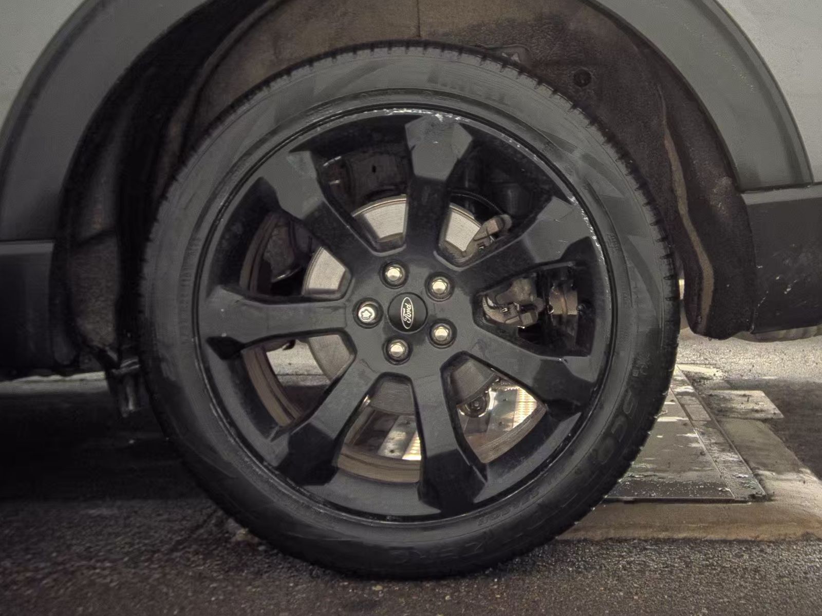 2023 Ford Explorer ST-Line AWD