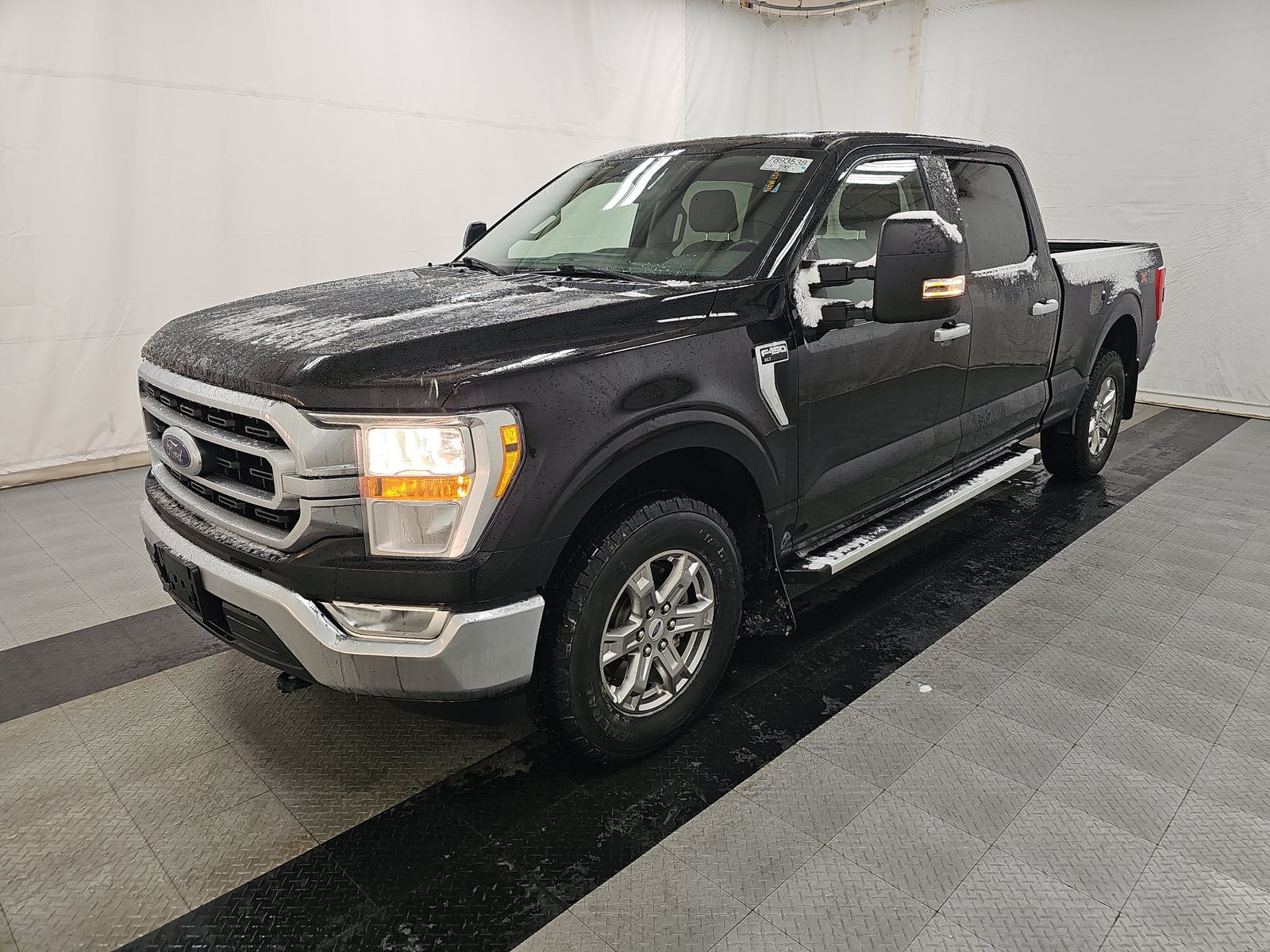 2022 Ford F-150 XLT AWD