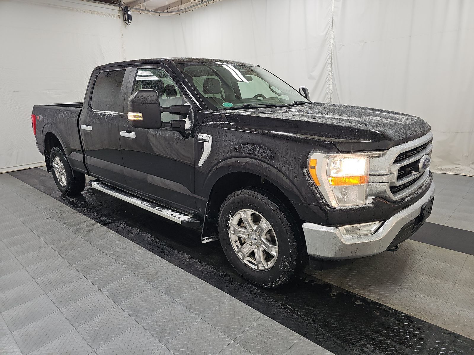 2022 Ford F-150 XLT AWD