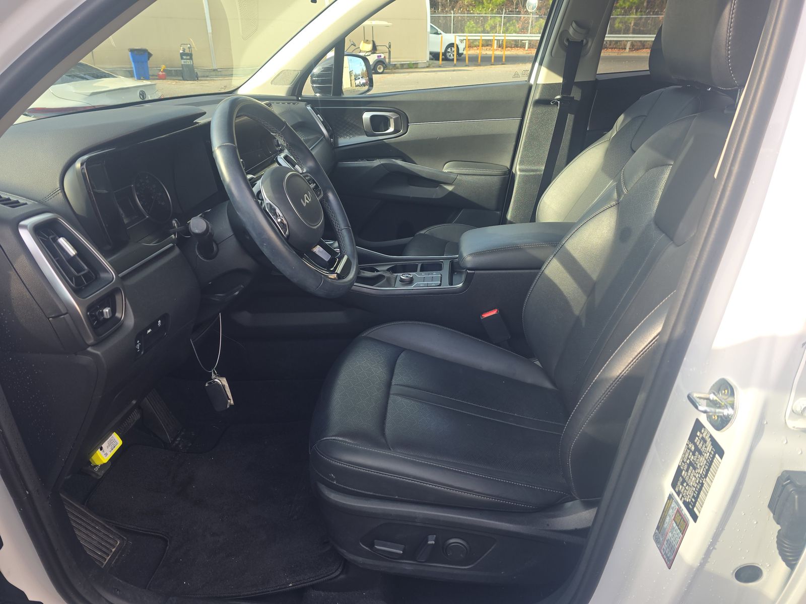 2023 Kia Sorento S FWD